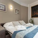 Nest Of Elegance - 5 Minuti Dalla Stazione -